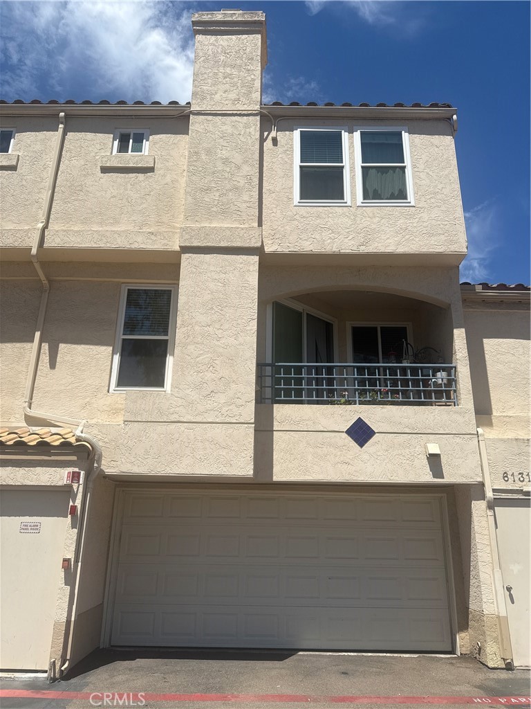 6131 Calle Mariselda 104 Property Photo 1