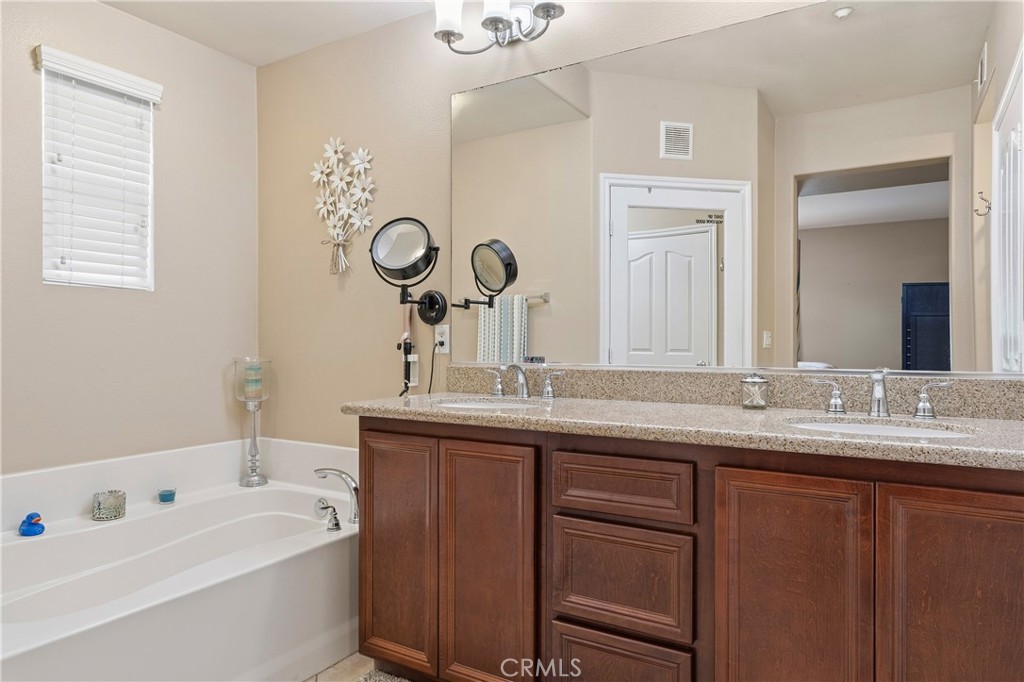 8363 Timberland Property Photo 15