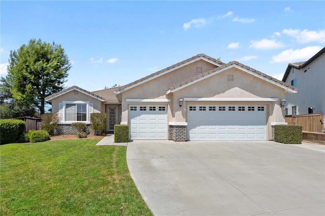 35503 Parkwood Court Property Photo 6