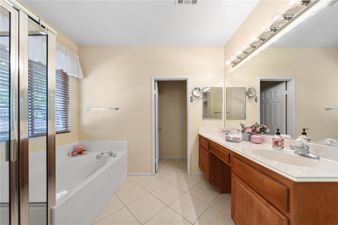 35503 Parkwood Court Property Photo 38