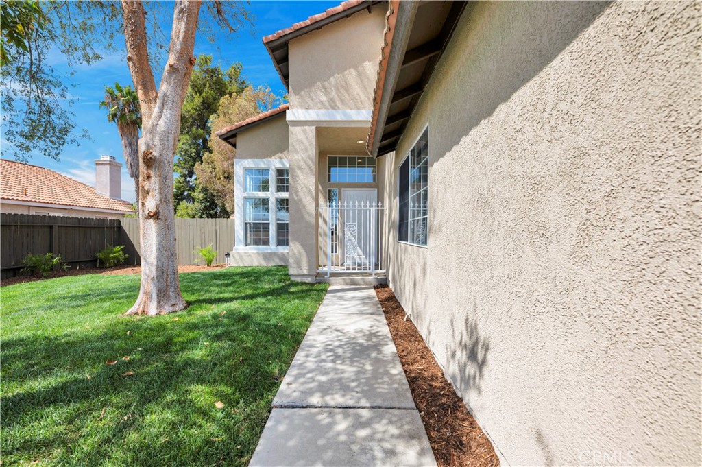 44332 Olive Property Photo 4