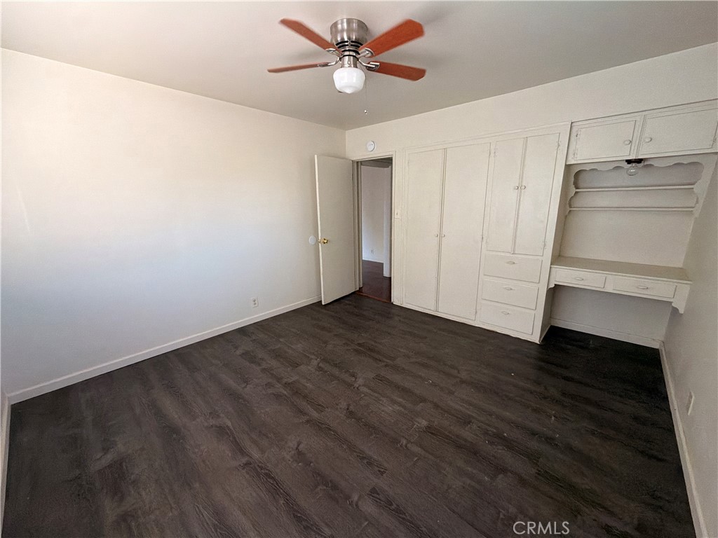 114 N Lewis Property Photo 8