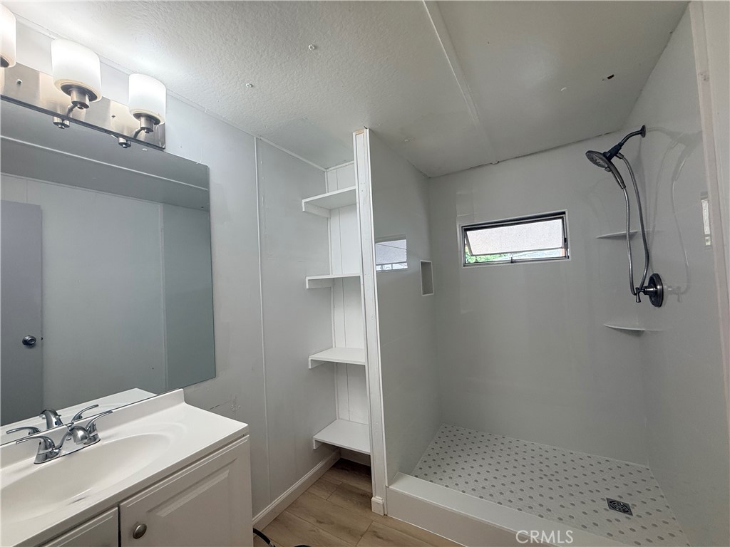 26645 Amanda Property Photo 11