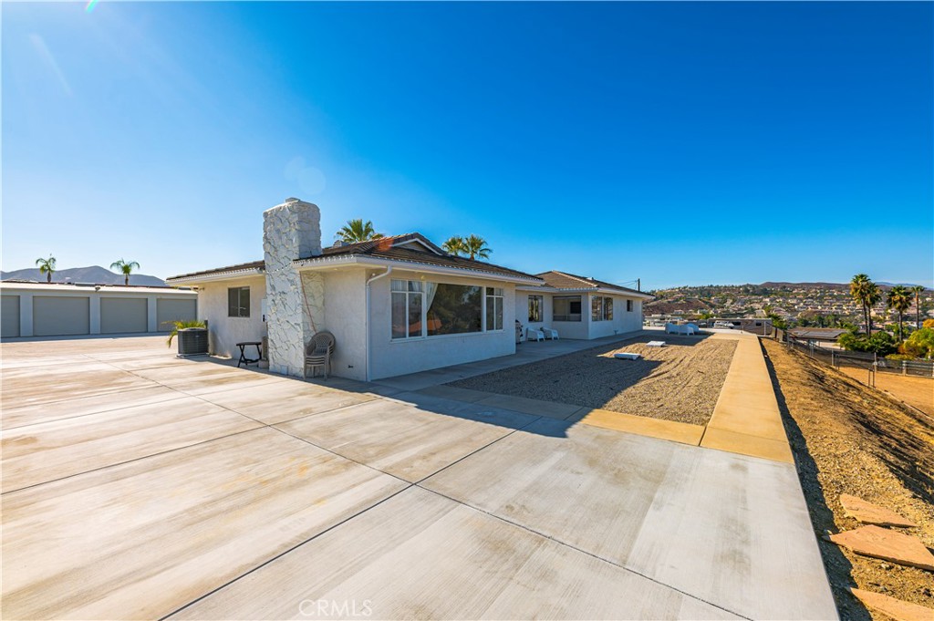 22475 Loch Lomond Drive Property Photo 33