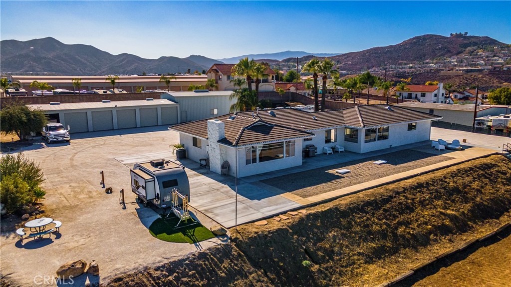 22475 Loch Lomond Drive Property Photo 38