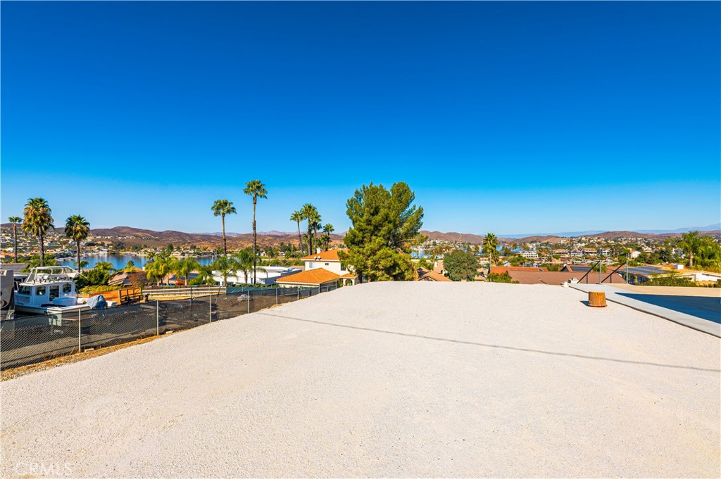 22475 Loch Lomond Drive Property Photo 47