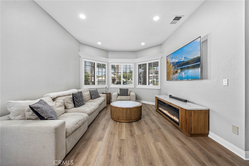 30205 White Wake Property Photo 12