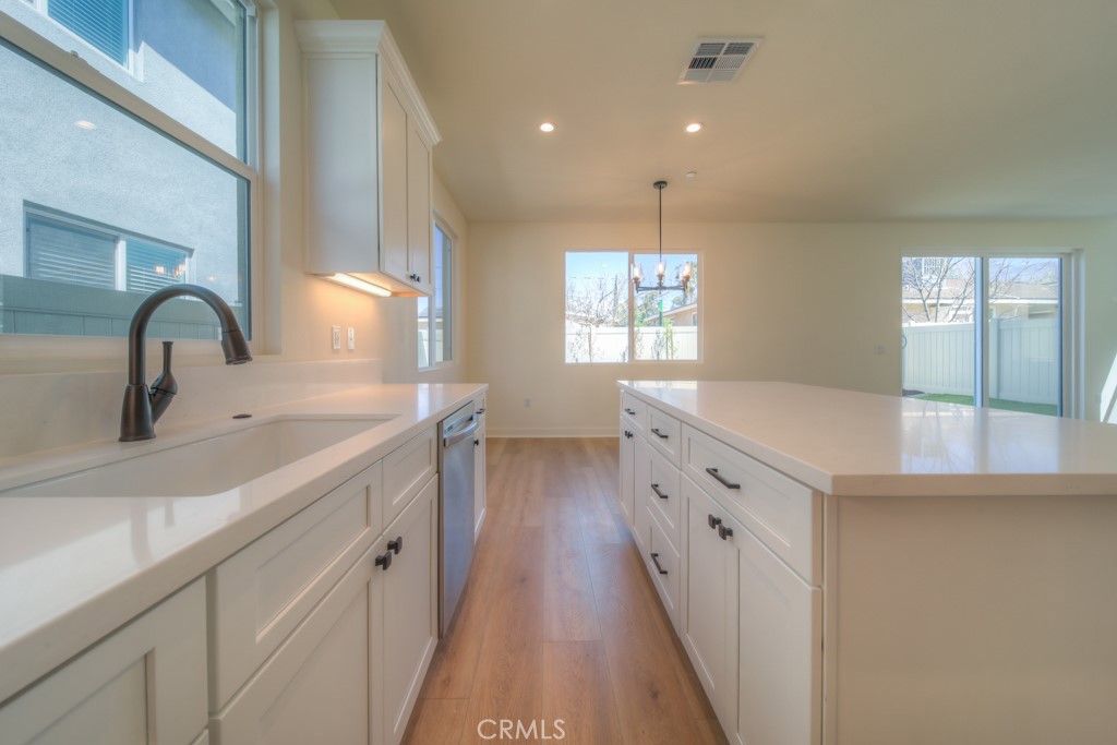 34540 Carnation Ct Property Photo 7