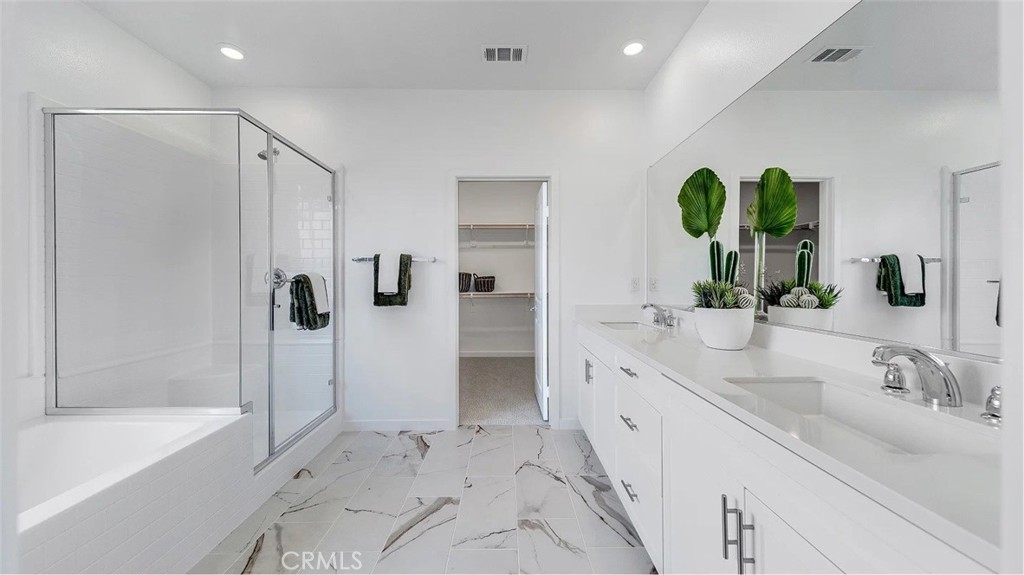 3263 Floral Paseo Property Photo 14