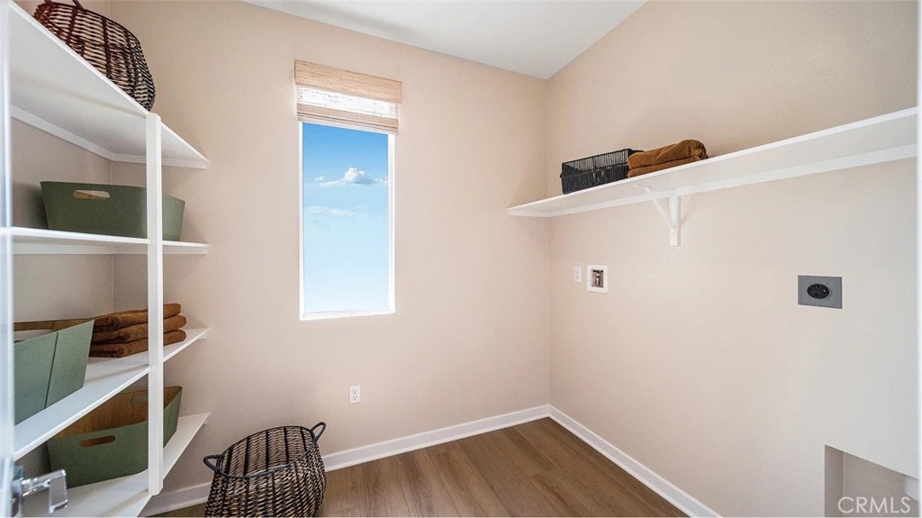 3263 Floral Paseo Property Photo 16