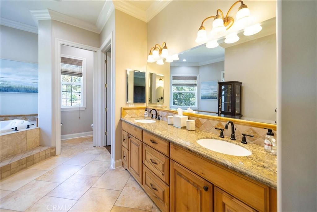 45091 Calle Cuesta Property Photo 32
