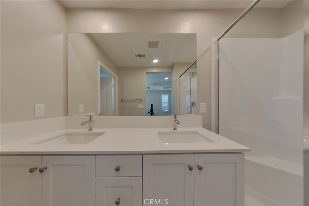 29431 Caribbean Pine Way Property Photo 10
