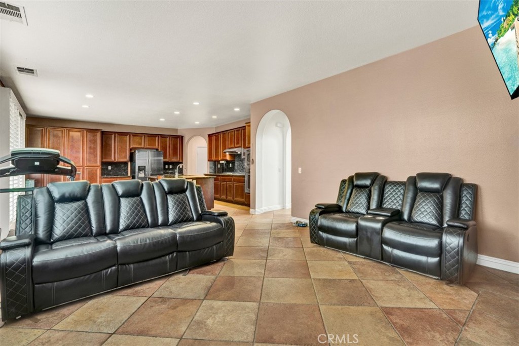 1110 Laurelhurst Heights Property Photo 6