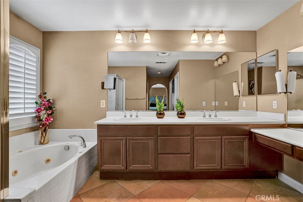 1110 Laurelhurst Heights Property Photo 18