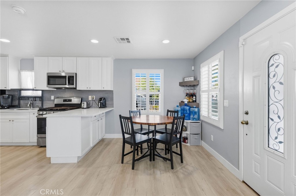 1252 D Property Photo 9