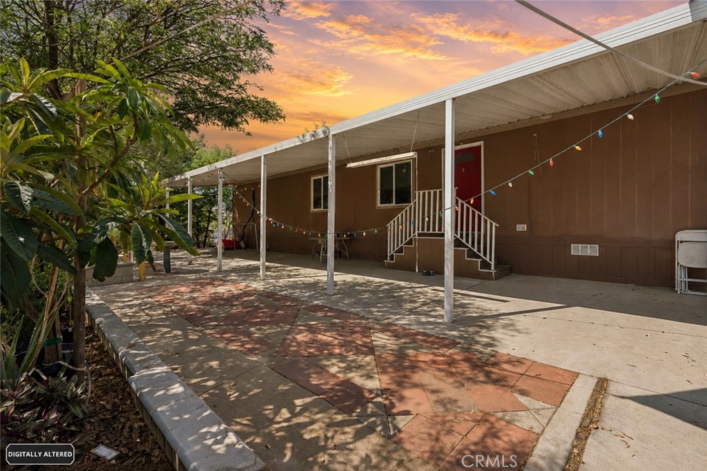 18455 Pequena Entrada Property Photo 4