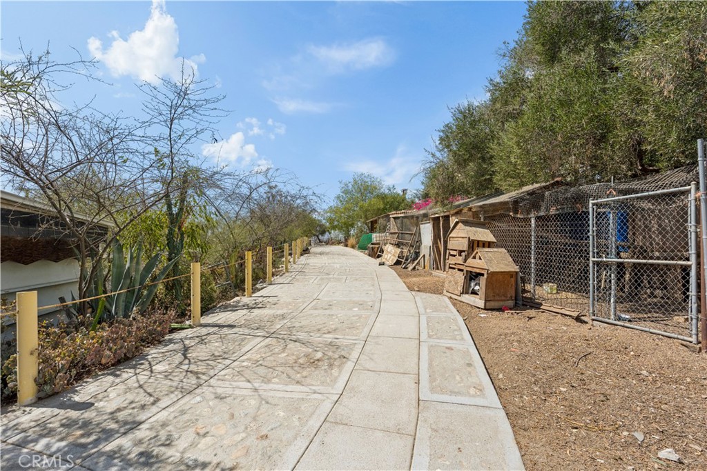 18455 Pequena Entrada Property Photo 14