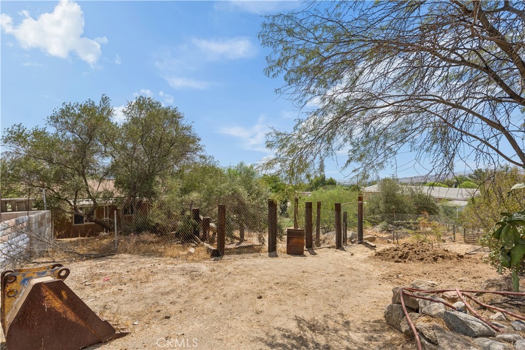 18455 Pequena Entrada Property Photo 27
