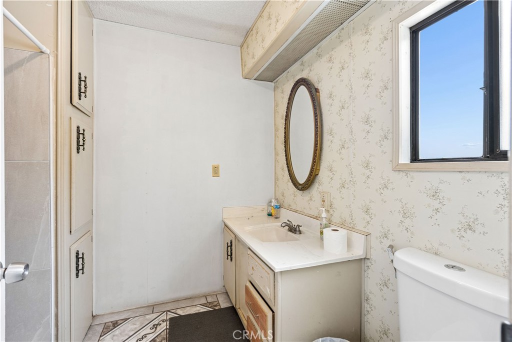 18455 Pequena Entrada Property Photo 37