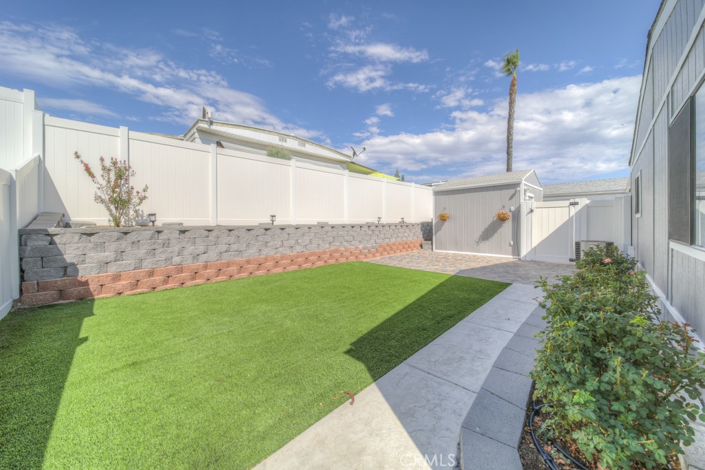 38070 Via La Colina Property Photo 8