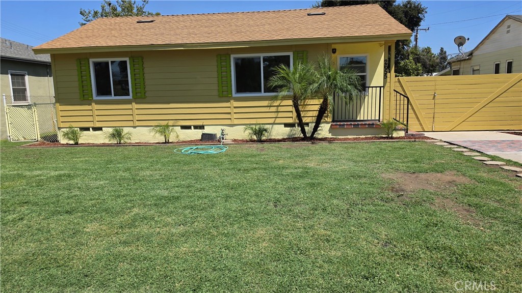 2655 Lincoln Drive Property Photo 4