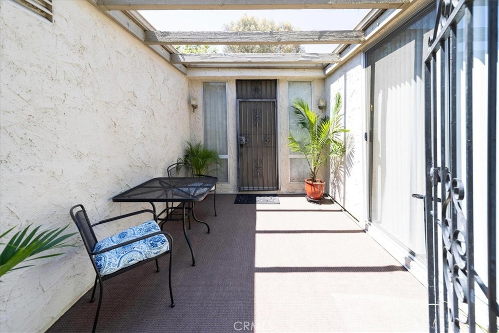 28193 Buena Mesa Property Photo 7