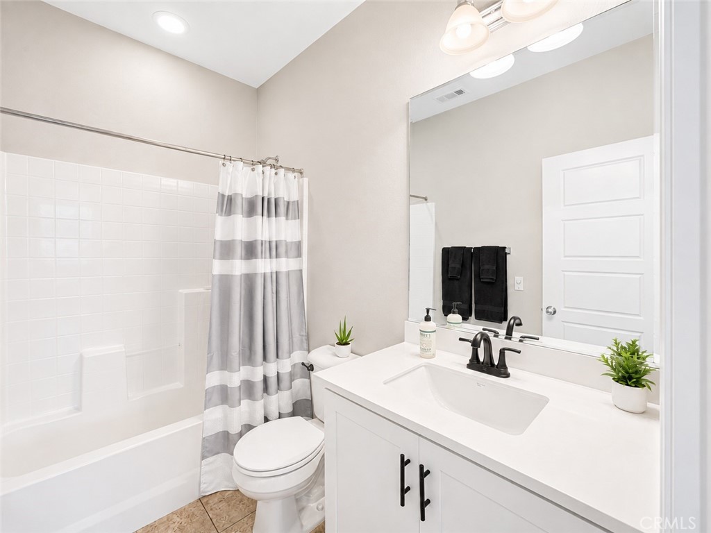 43117 Corte Lucetta Property Photo 19