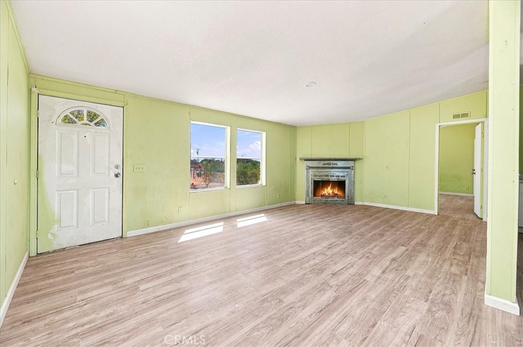 61200 Indian Paint Brush Property Photo 38