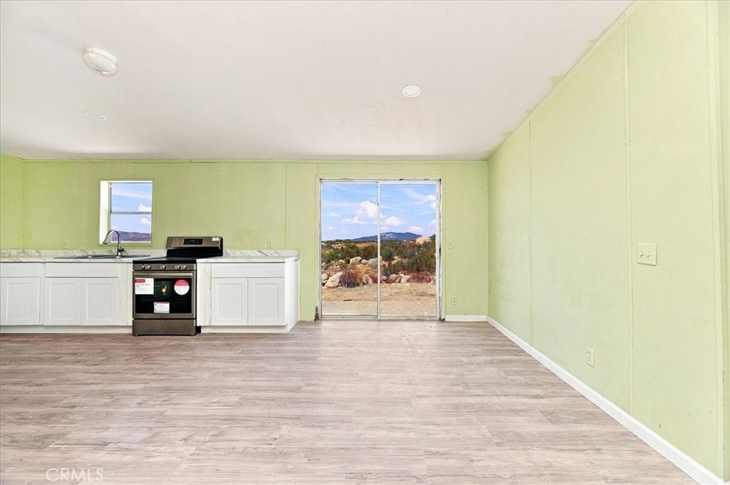 61200 Indian Paint Brush Property Photo 40