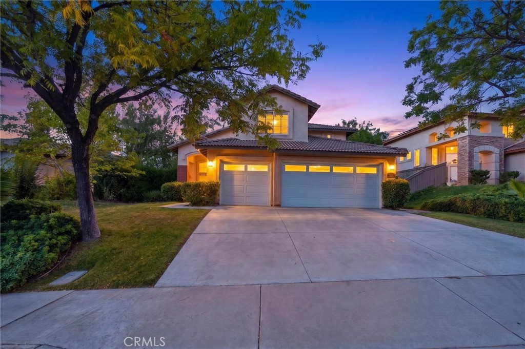 4 Bella Firenze Property Photo 2