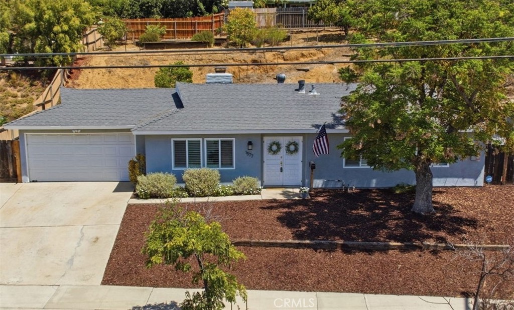1577 Olive Hills Avenue Property Photo 1