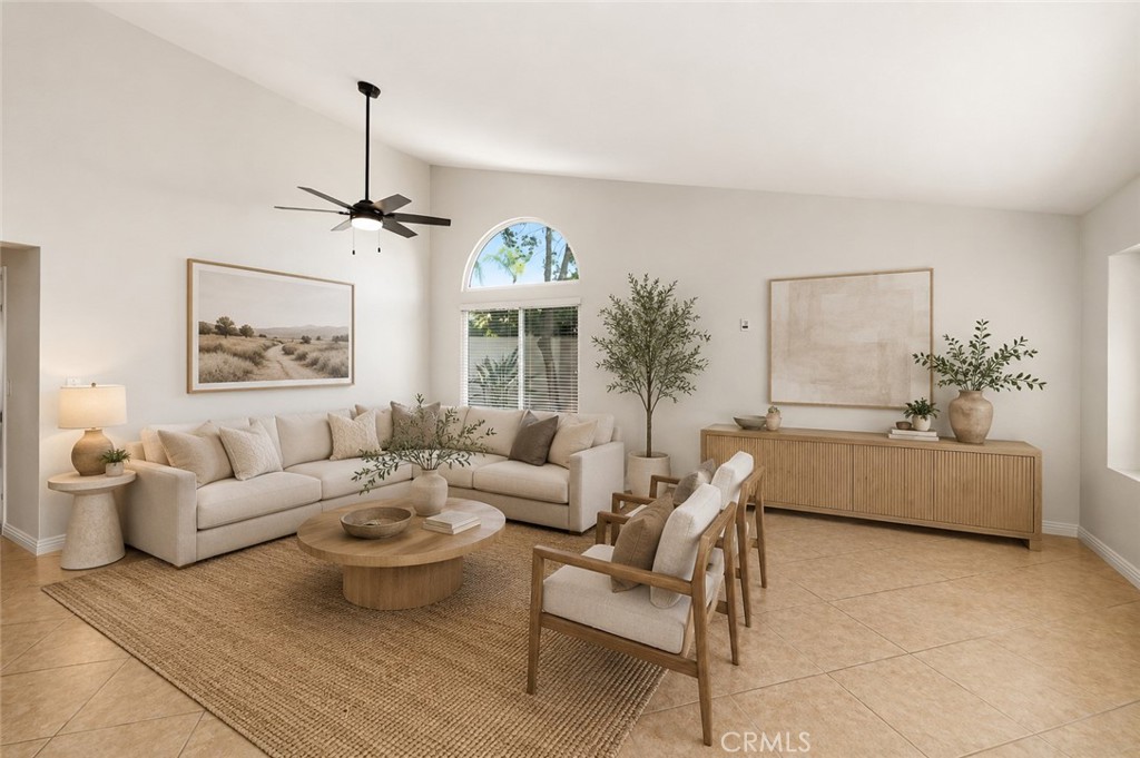 39776 Castile Avenue Property Photo 5