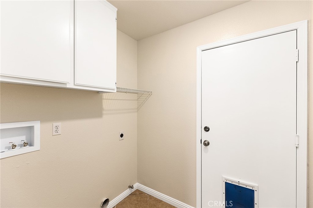 39776 Castile Avenue Property Photo 27