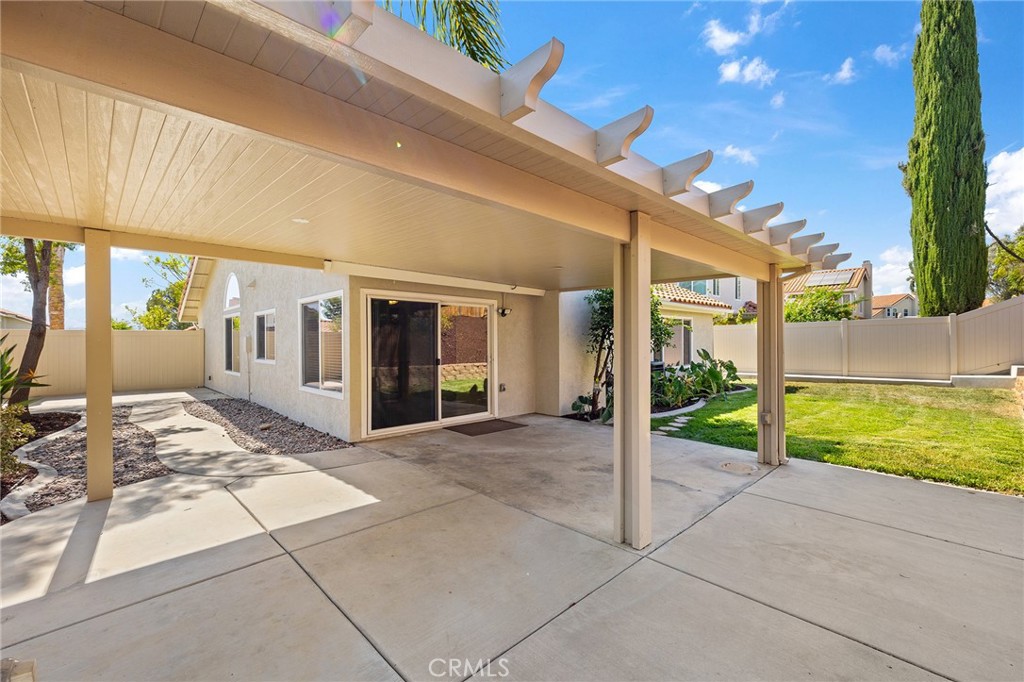 39776 Castile Avenue Property Photo 28