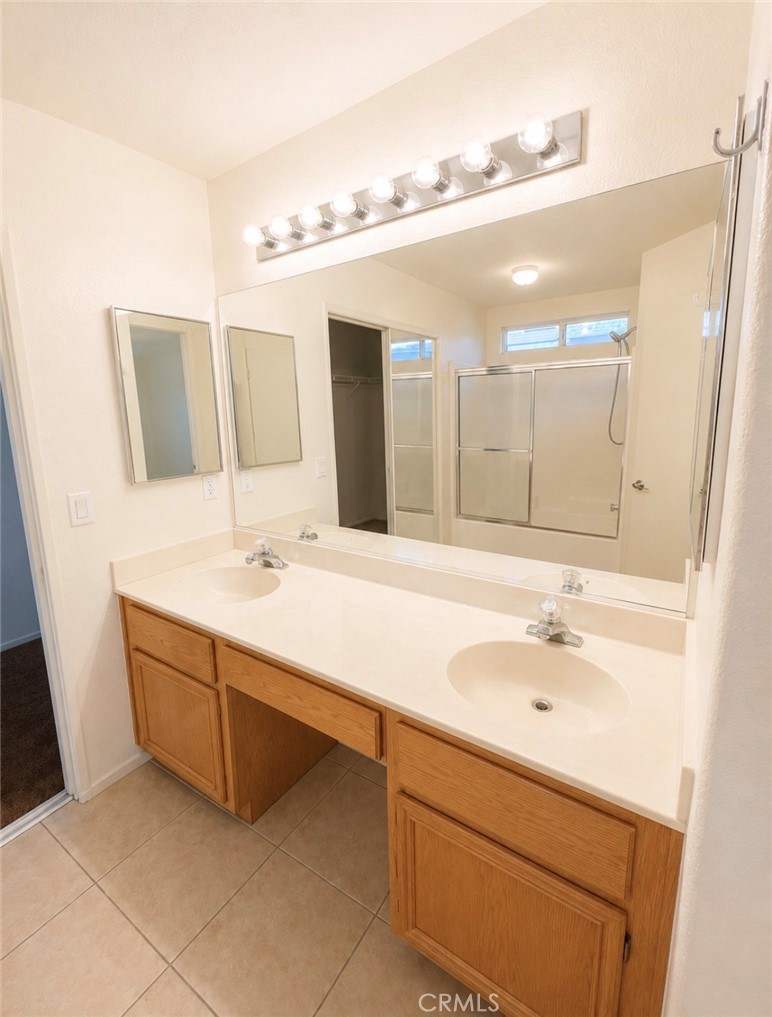 26814 Mountain Glen Property Photo 9