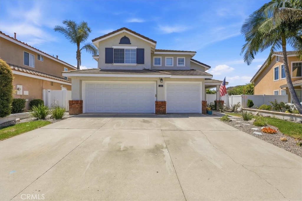 5 Sagewood Property Photo 1