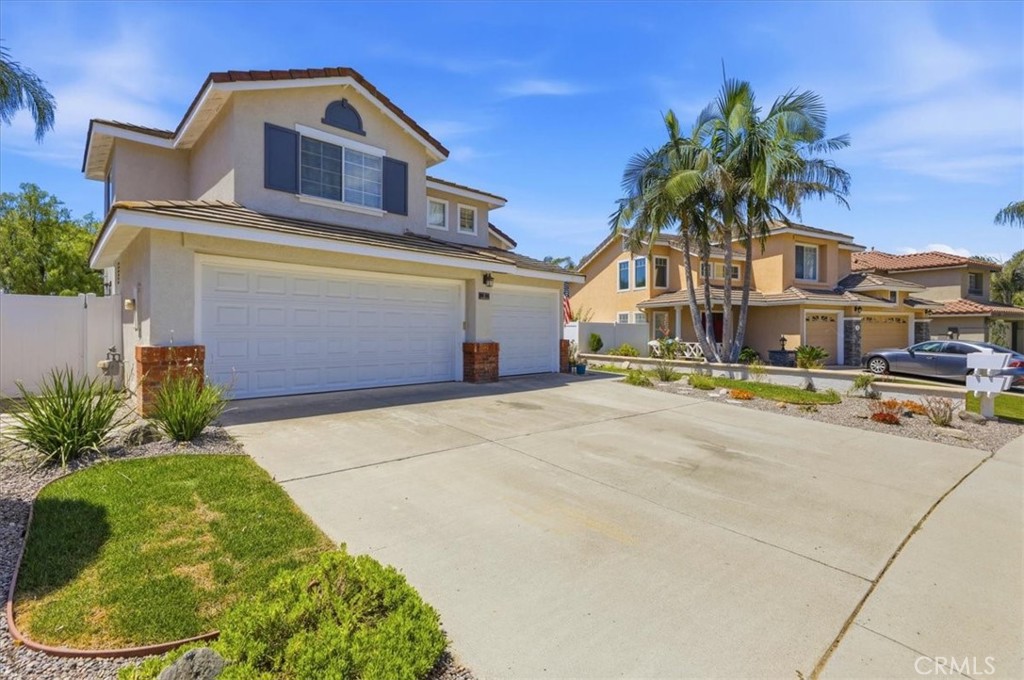 5 Sagewood Property Photo 2