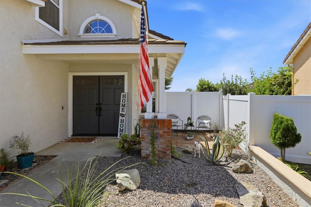 5 Sagewood Property Photo 4