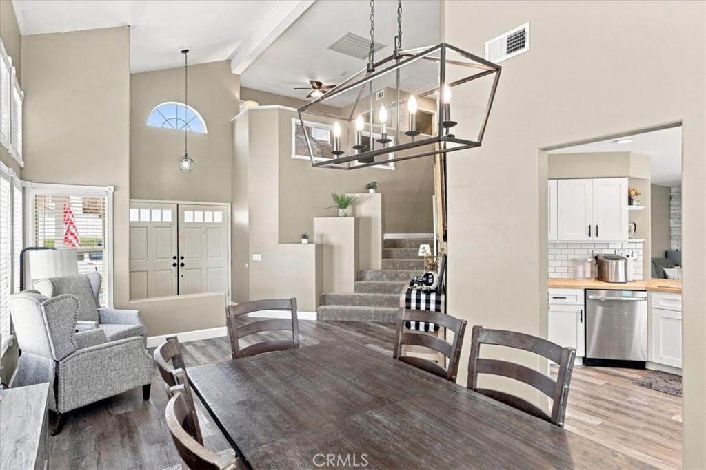 5 Sagewood Property Photo 13