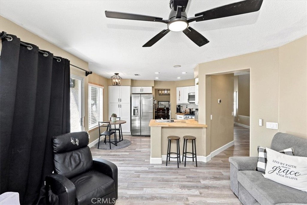 5 Sagewood Property Photo 18