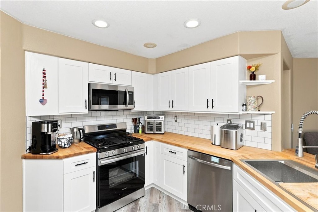 5 Sagewood Property Photo 21