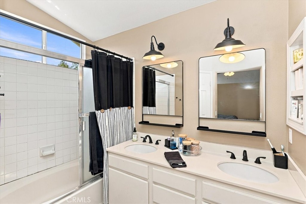5 Sagewood Property Photo 35