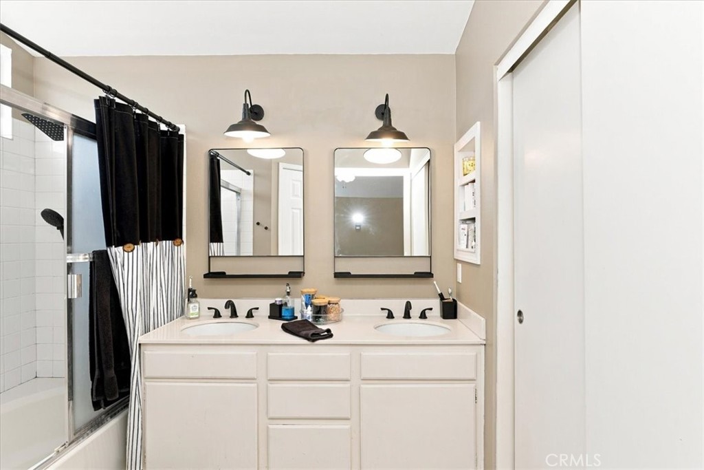 5 Sagewood Property Photo 36