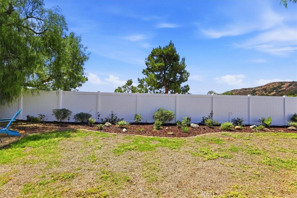 5 Sagewood Property Photo 51