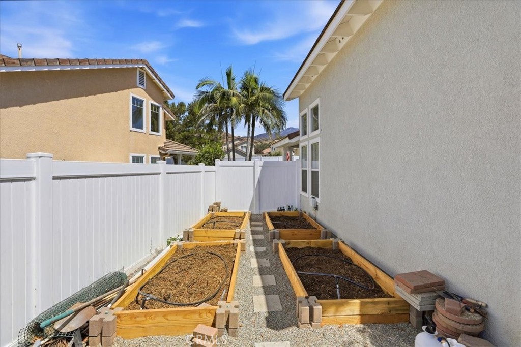 5 Sagewood Property Photo 53