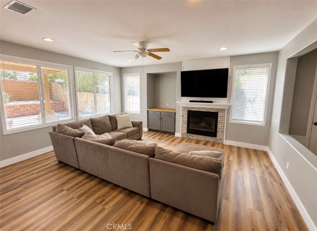 33537 Cedar Creek Property Photo 2