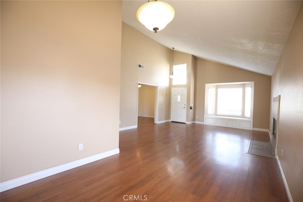 25567 Woodside Property Photo 4