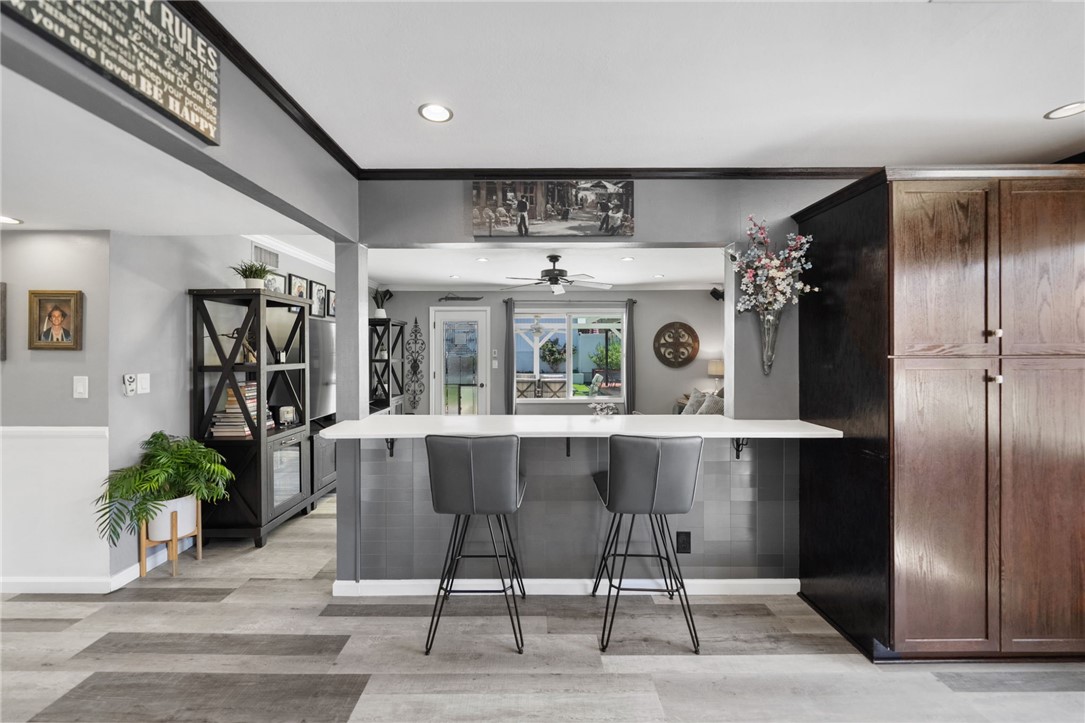 846 De Jur Property Photo 8