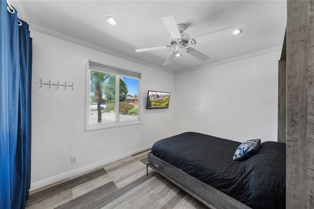846 De Jur Property Photo 24