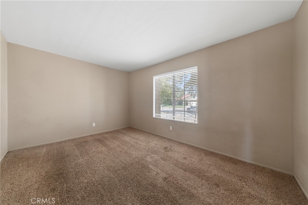 560 Boston Street Property Photo 12